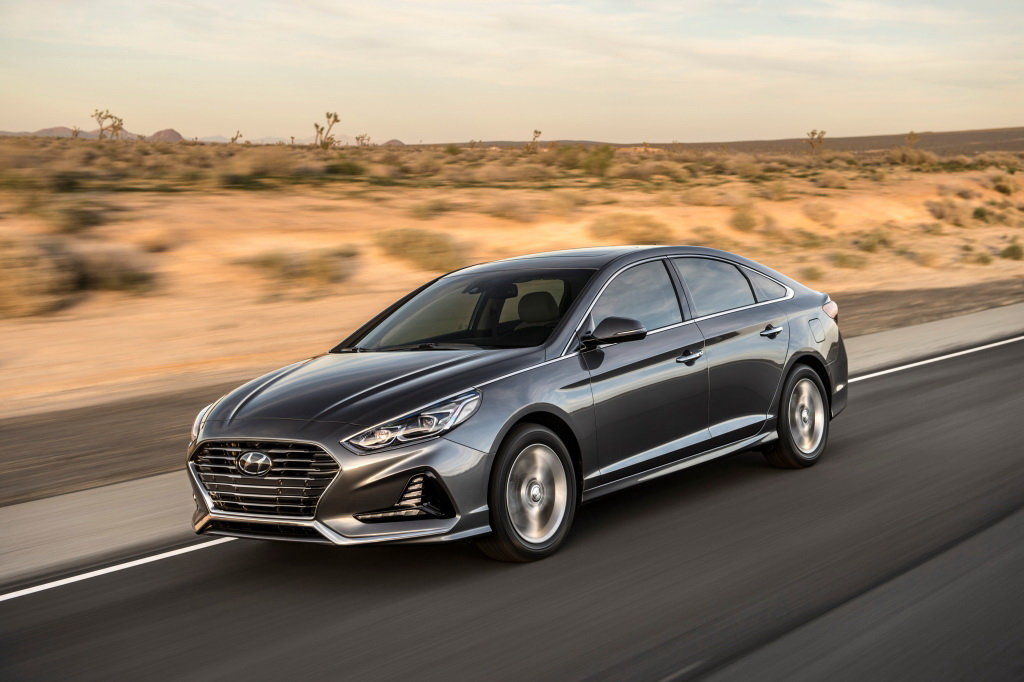 Hyundai SONATA 7 поколение рестайлинг  (LF)