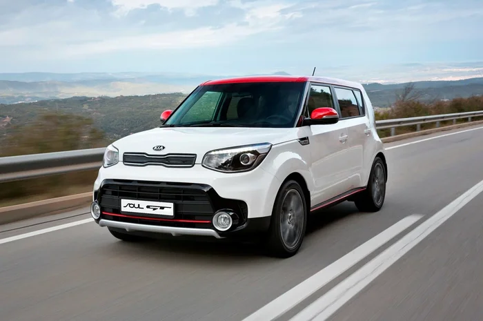 KIA SOUL 2 поколения рестайлинг