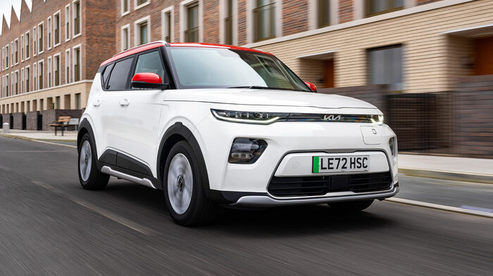 KIA SOUL 3 поколения рестайлинг